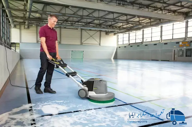 سرویس پولیشر صنعتی Karcher و فرنام توسط تیم حرفه‌ای ایلیا تهران